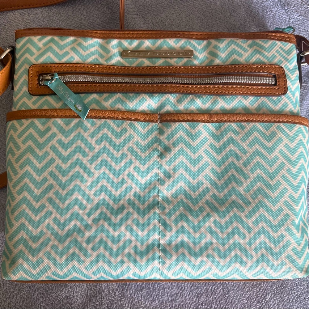 NWOT Lily Bloom Purse